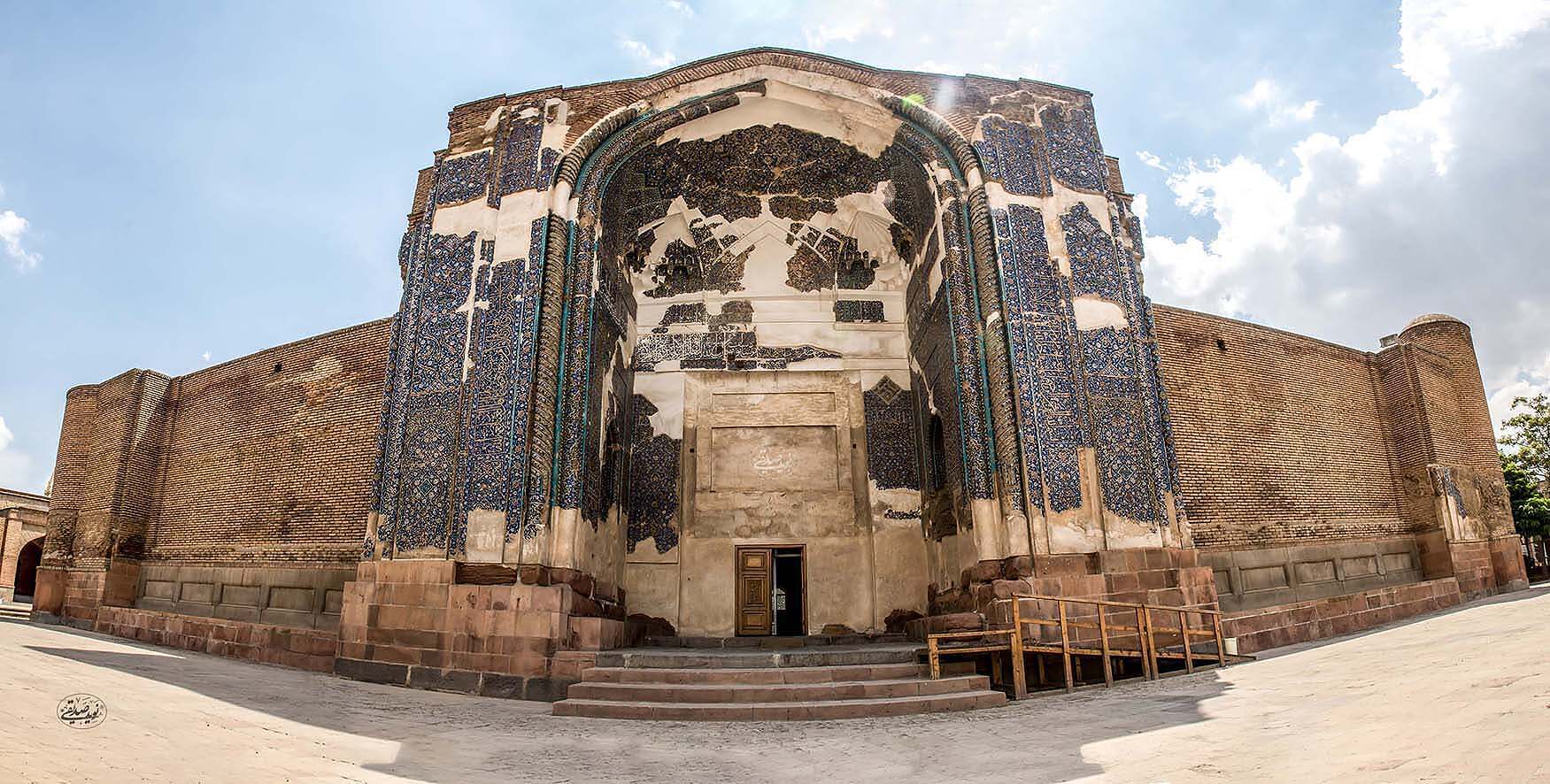 مسجد كبود