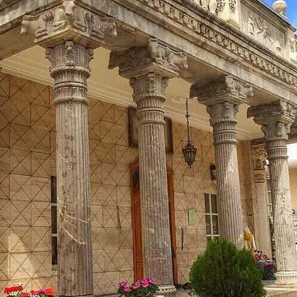 معبد النار أدريان في إيران