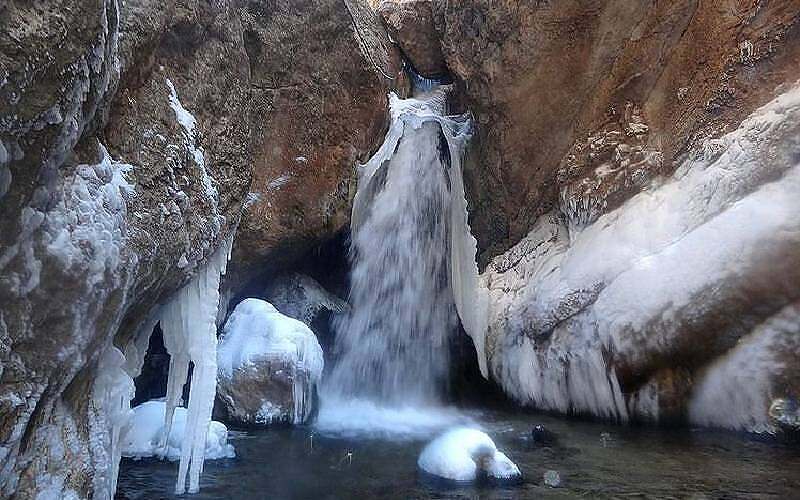 فيروزكوه تانغ إي فاشي في إيران
