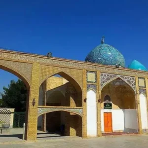 تشادغان أصفهان | التعرف على معالم مدينة تشادغان والقرية السياحية الخاصة بها