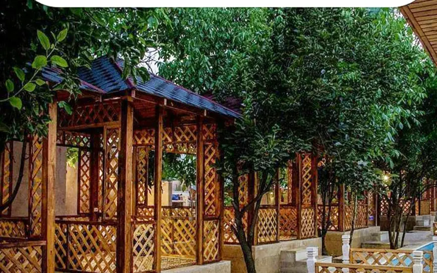 مجموعه رستورانی کاریزما