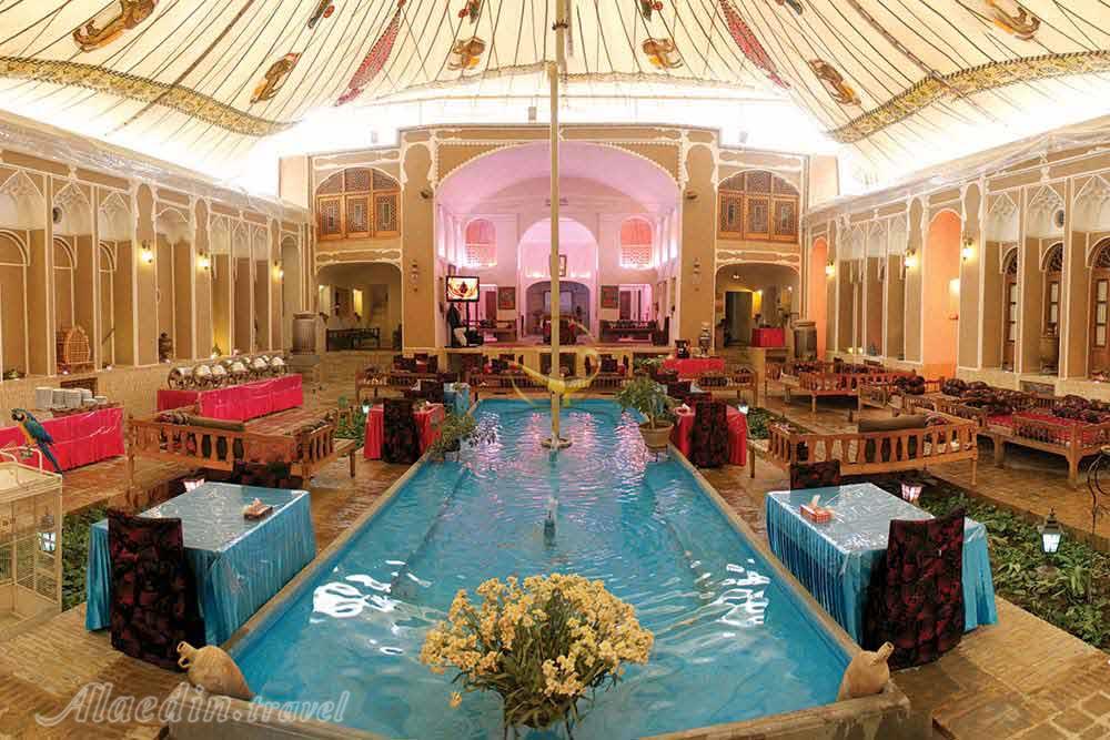 Mehr Hotel Yazd
