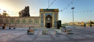 ضريح علي بن حمزة في شيراز: رحلة روحانية إلى قلب التراث الفارسي مع همين تور