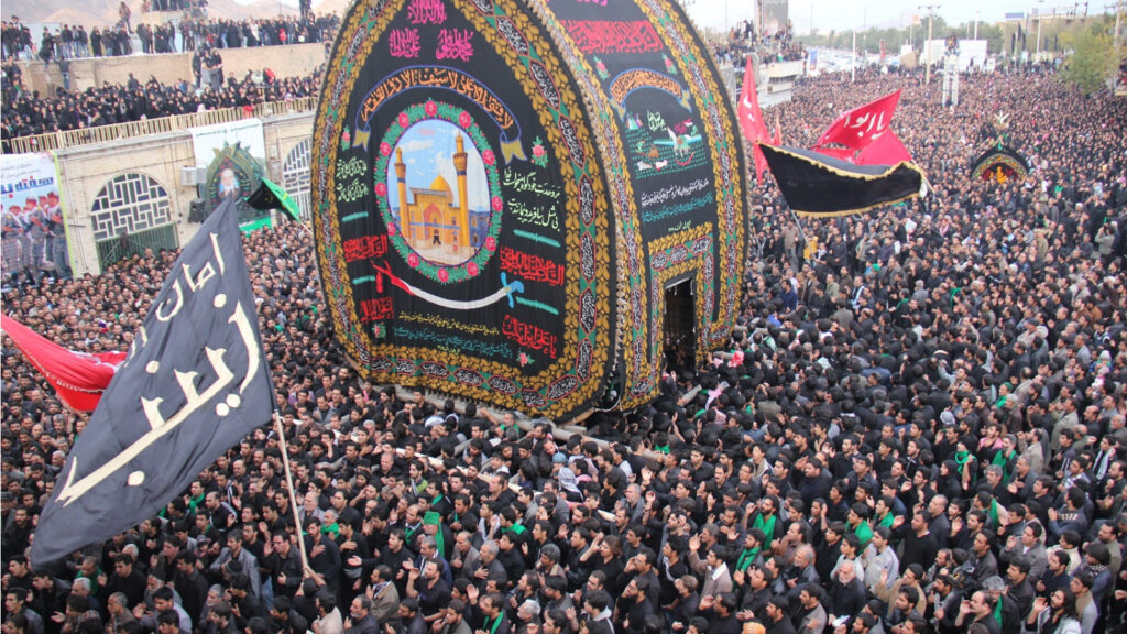 Nakhl Gardani in Yazd
