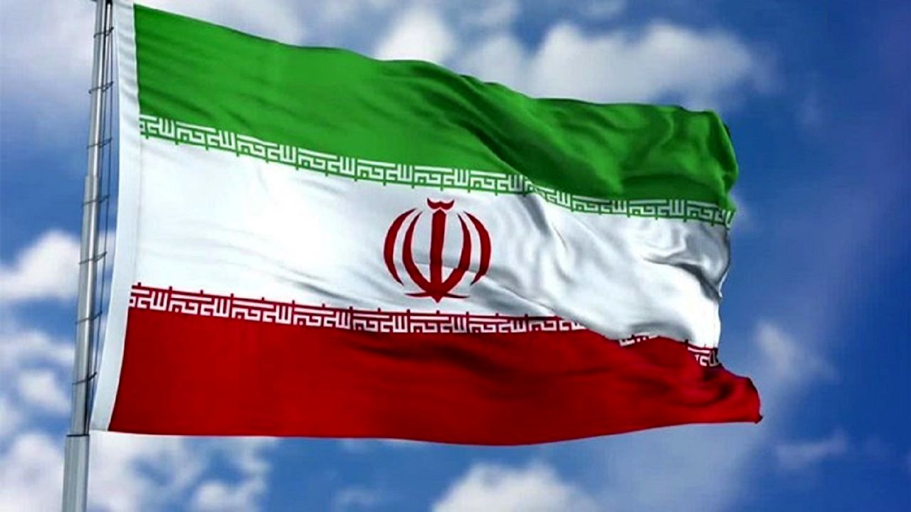 اكتشف إيران: وجهة سياحية ساحرة مع همينتور