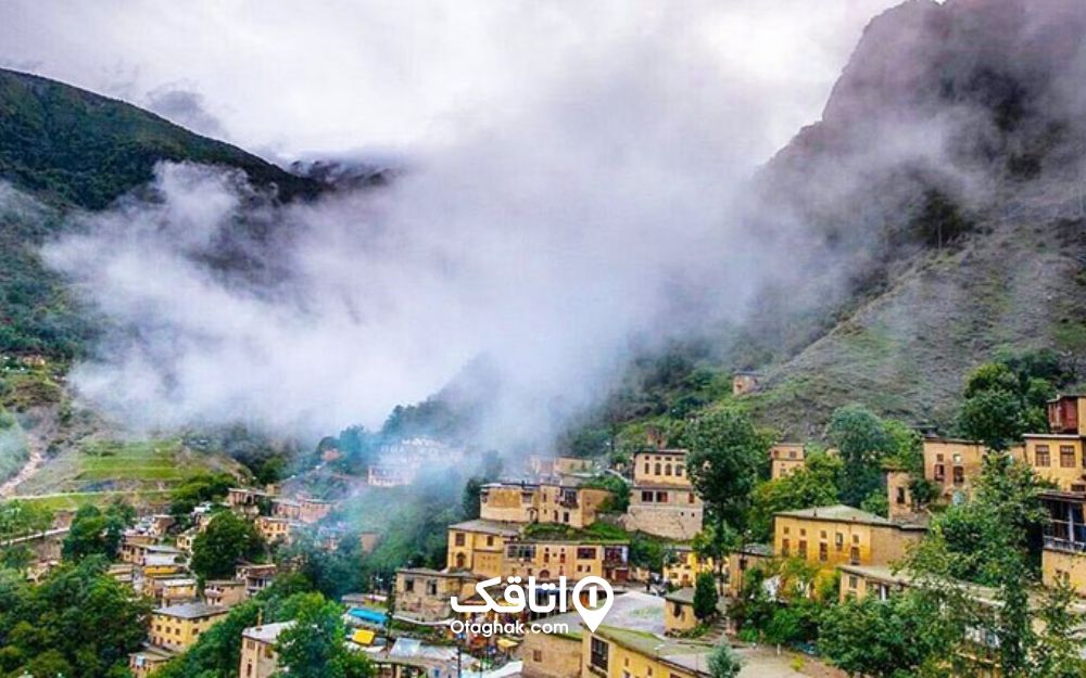 در روستای پلکانی ماسوله خانهها مانند پله در بالای یکدیگر قرارگرفتهاند