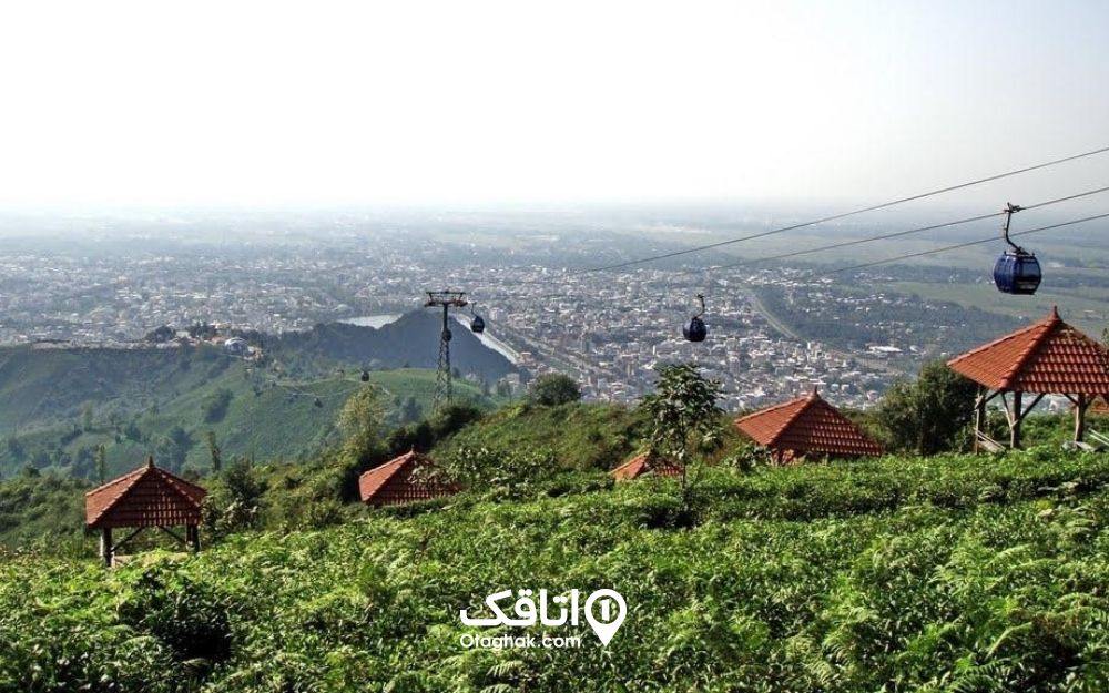 بام سبز لاهیجان بام سبز لاهیجان در قسمت بالای شیطانکوه قرار دارد