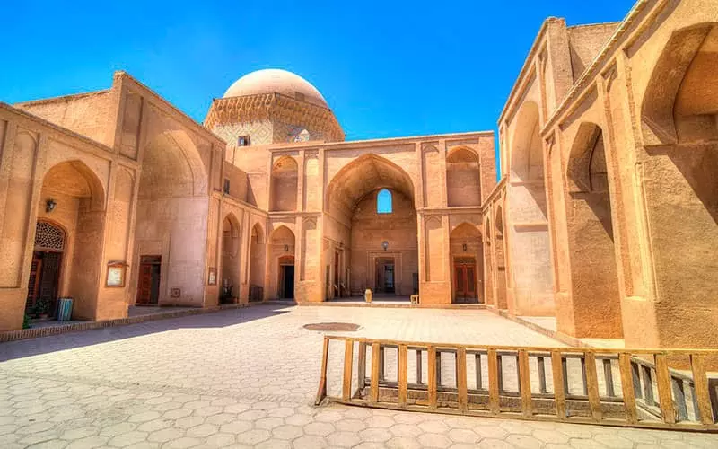 Explore Alexander’s Prison with Hamintour: Yazd’s Historic Gem
