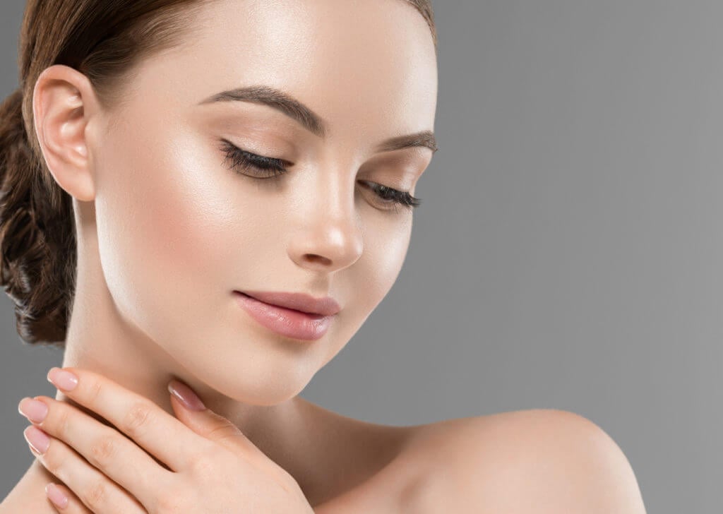 علاجات الليزر التجميلية في إيران مع همينتور: استعادة شباب البشرة وإزالة الشعر الزائد