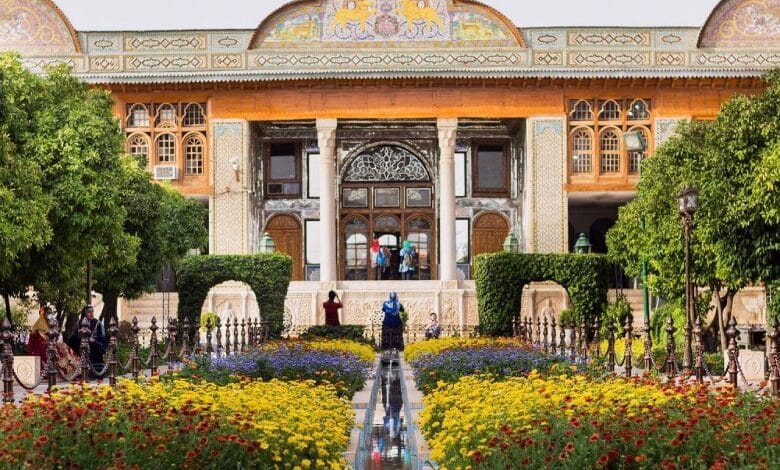 دليل زيارة حديقة جهان ناما في شيراز