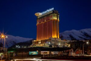 Espinas Palace: Tehran’s Luxury Haven with hamintour