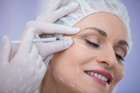 A comprehensive guide to choosing between Botox and fillers for skin rejuvenation