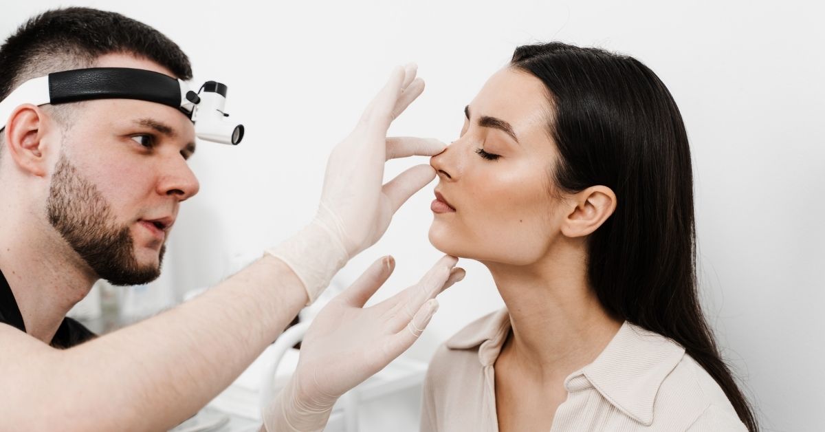جراحة التجميل في إيران: دليل شامل للأسعار والفوائد مع همینتور