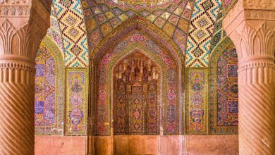 Ultimate Shiraz Travel Guide: Top Attractions and Insider Tips
