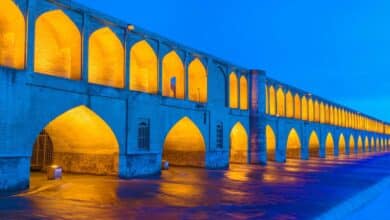 Si-o-Se Pol Bridge: Isfahan’s Iconic Masterpiece