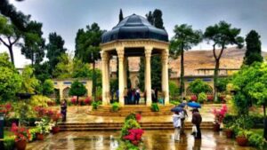 Tracing the Steps of Saadi and Hafez: Shiraz’s Poetic Legacy