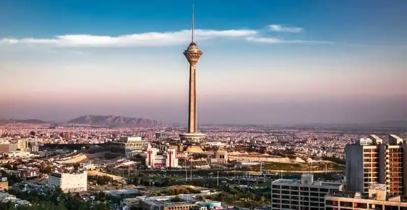 طهران: قلب السياحة الطبية في إيران مع "همینتور"