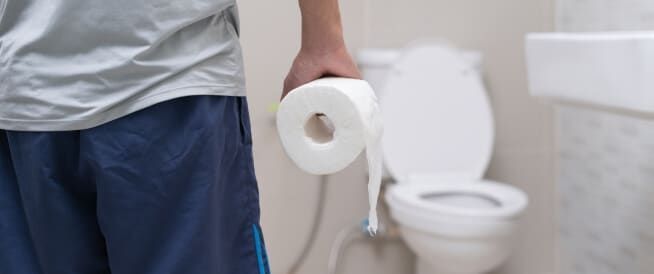 🚨 أعراض التهاب البول (UTI) عند الأطفال الذكور حسب العمر