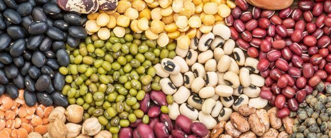 🌿 قوة البقوليات: غذاء الطبيعة المثالي لصحتك واستدامة الأرض