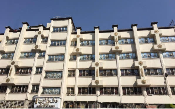 هتل کاخ زیبا تهران