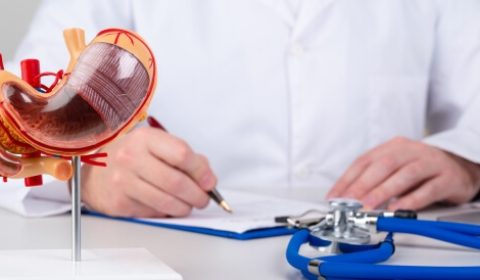 الليالي الأولى بعد التكميم: دليل شامل للنوم المريح والعميق للمتعافين.